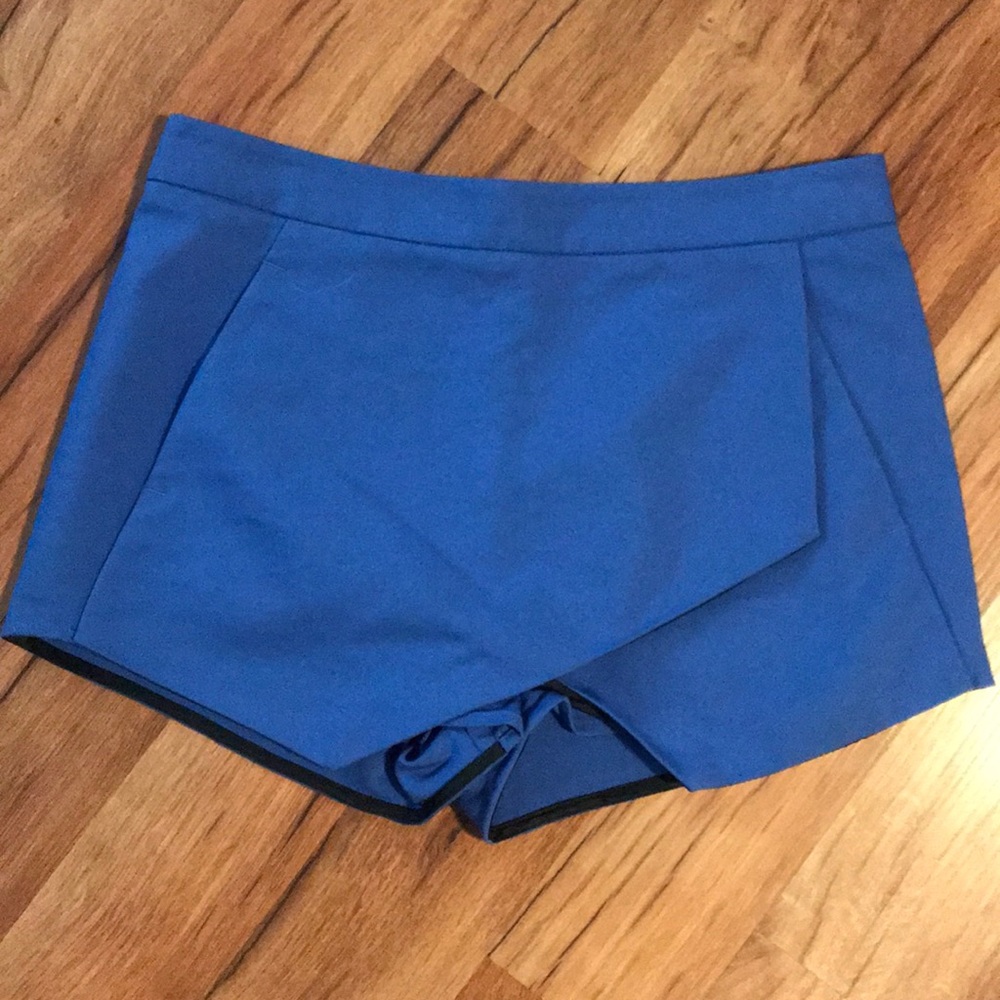 Express Shorts